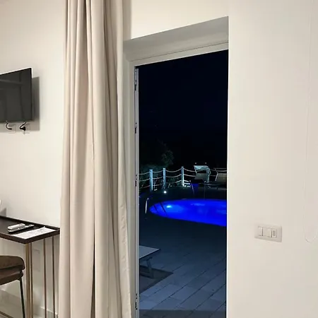 Infinity Castellabate Di Charme לינה וארוחת בוקר 4*