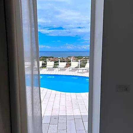 Infinity Castellabate Di Charme לינה וארוחת בוקר 4*